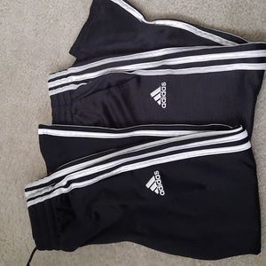 Adidas joggers 2pair S 8 boys